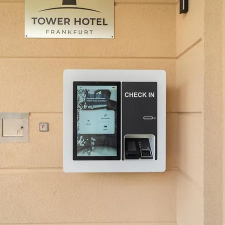 Hotel Tower Frankfurt *