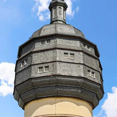 Tower Frankfurt Hotel *